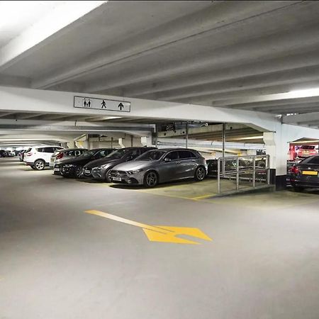 Deluxe City Modern Apt&Free Parking No Balcony Leeds  Bagian luar foto