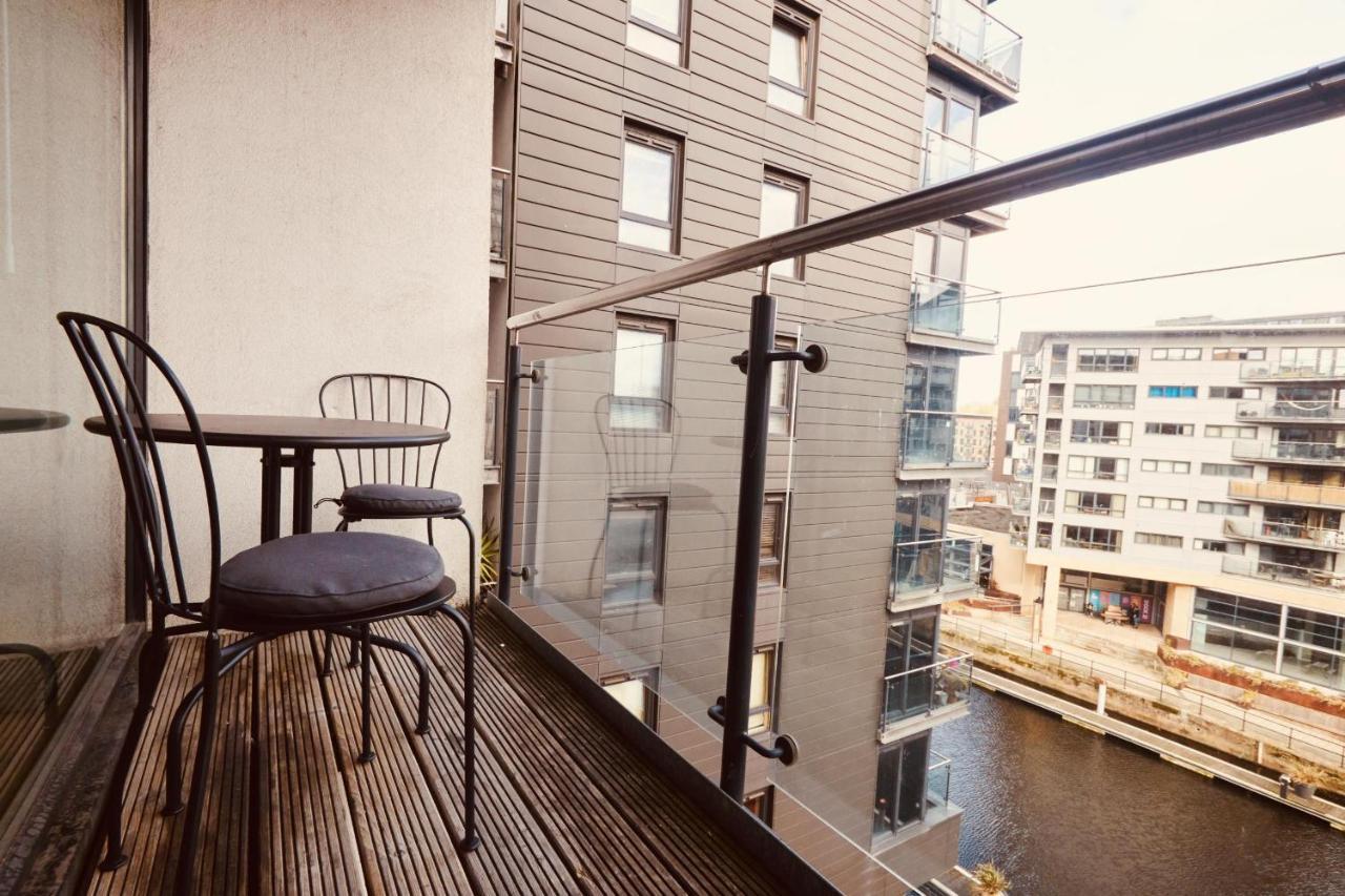 Deluxe City Modern Apt&Free Parking No Balcony Leeds  Bagian luar foto
