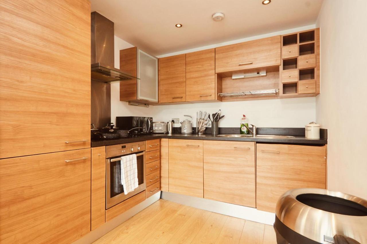 Deluxe City Modern Apt&Free Parking No Balcony Leeds  Bagian luar foto