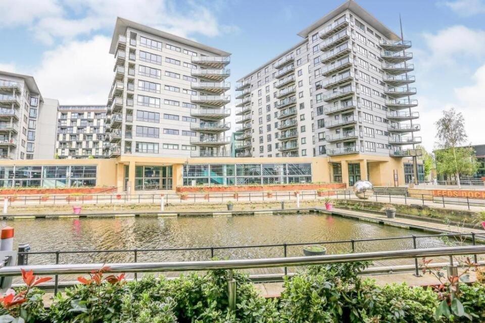 Deluxe City Modern Apt&Free Parking No Balcony Leeds  Bagian luar foto
